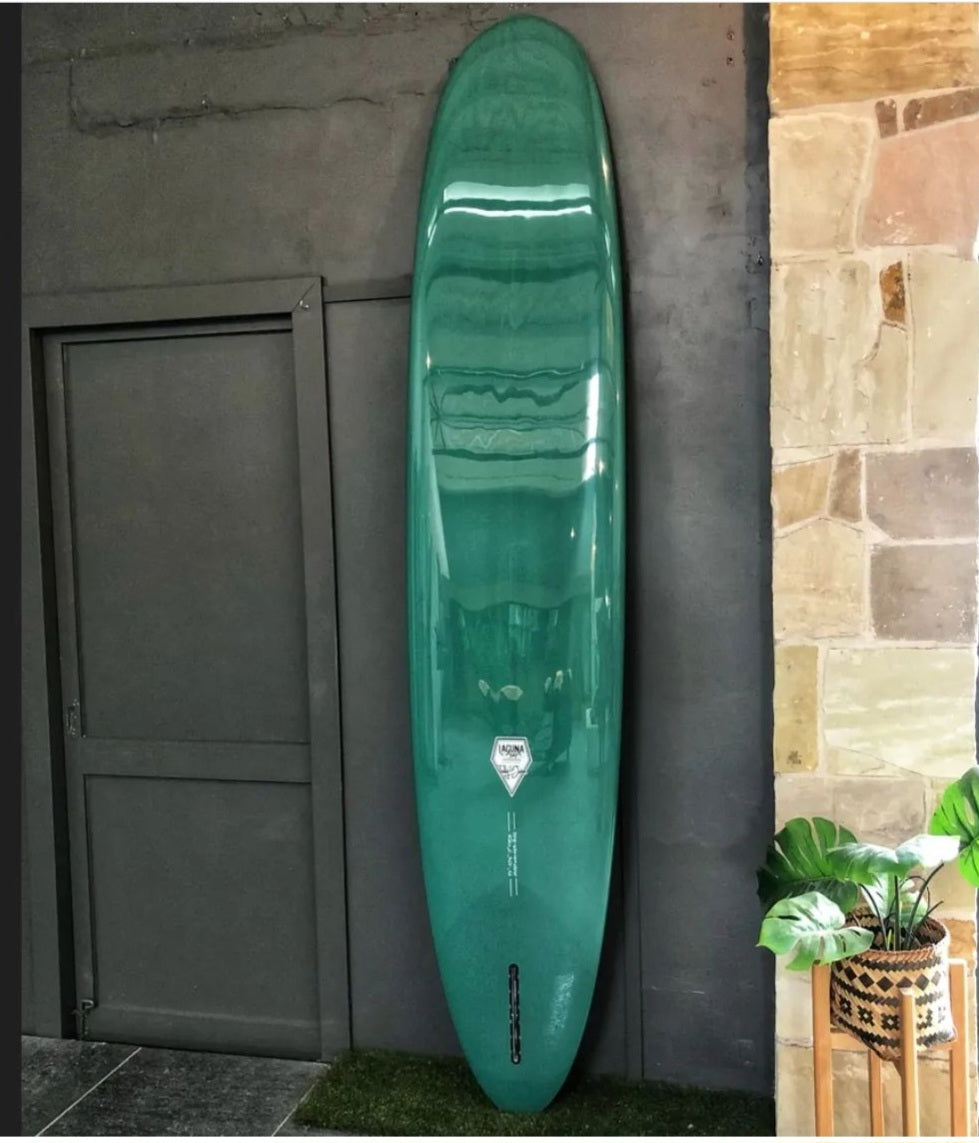 Dark top green surfboard
